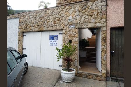 Casa de condomínio à venda com 439m², 6 quartos e 3 vagasFachada