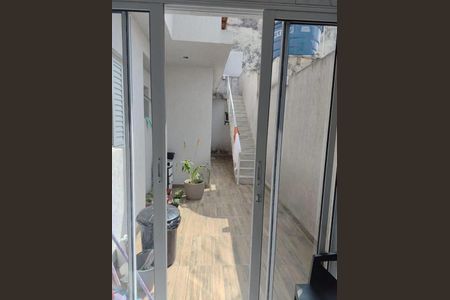 Casa à venda com 190m², 3 quartos e 2 vagasQuintal