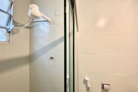 Casa à venda com 300m², 5 quartos e sem vaga Casa à venda com 300m², 5 quartos e sem vagaBanheiro 1