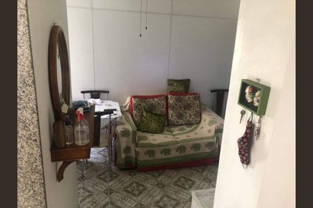 Apartamento à venda com 49m², 1 quarto e 1 vaga