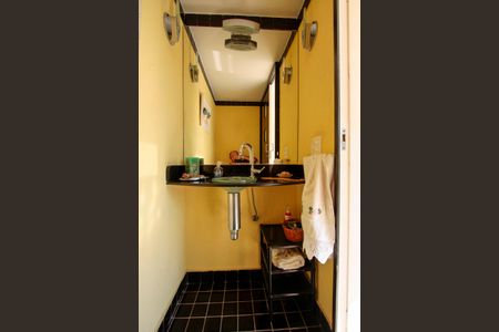 Apartamento à venda com 430m², 6 quartos e 2 vagasLavabo da Sala 2