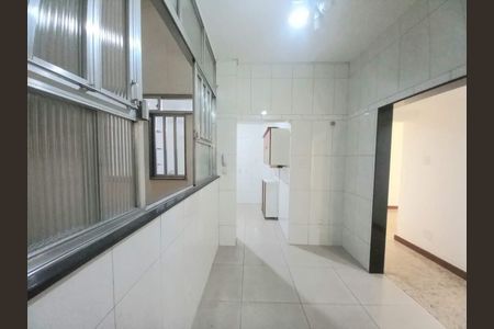 Apartamento à venda com 122m², 3 quartos e sem vaga