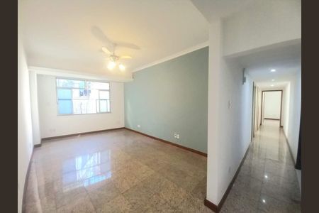 Apartamento à venda com 122m², 3 quartos e sem vaga
