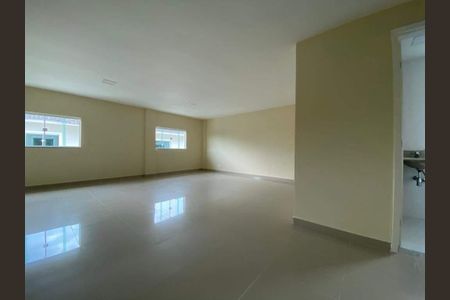 Casa à venda com 156m², 3 quartos e 1 vaga