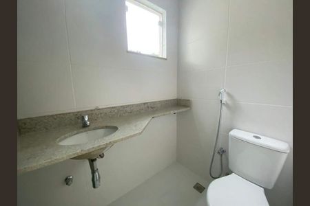 Casa à venda com 156m², 3 quartos e 1 vaga