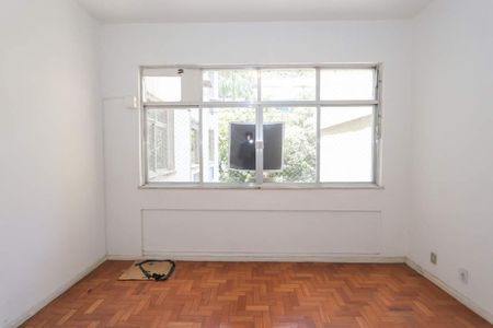 Apartamento à venda com 61m², 1 quarto e sem vaga