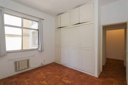 Apartamento à venda com 61m², 1 quarto e sem vaga