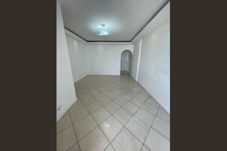 Apartamento à venda com 80m², 3 quartos e 1 vaga Apartamento à venda com 80m², 3 quartos e 1 vagaSala
