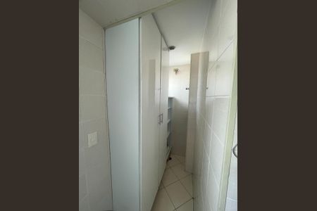 Apartamento à venda com 80m², 3 quartos e 1 vaga Apartamento à venda com 80m², 3 quartos e 1 vagaLavanderia