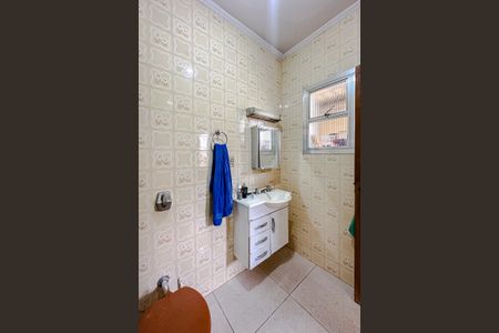 Casa à venda com 220m², 3 quartos e 5 vagasBanheiro da Suíte 