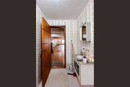 Casa à venda com 220m², 3 quartos e 5 vagasBanheiro da Edícula