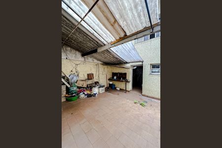 Casa à venda com 220m², 3 quartos e 5 vagasÁrea externa