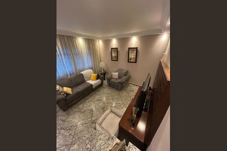 Casa à venda com 118m², 3 quartos e 2 vagas Casa à venda com 118m², 3 quartos e 2 vagasSALA