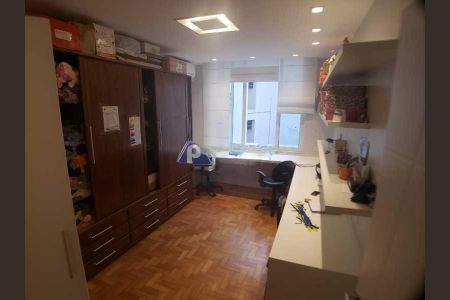 Apartamento à venda com 200m², 3 quartos e 1 vaga