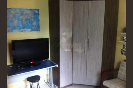 Casa à venda com 213m², 3 quartos e 1 vaga