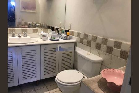 Apartamento à venda com 208m², 4 quartos e 2 vagas