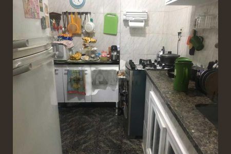 Apartamento à venda com 80m², 2 quartos e 1 vaga