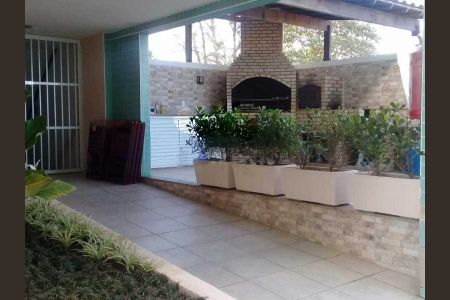 Apartamento à venda com 190m², 2 quartos e 2 vagas