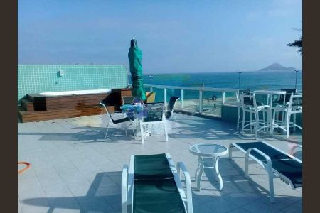 Apartamento à venda com 190m², 2 quartos e 2 vagas