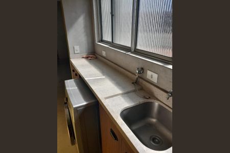 Apartamento à venda com 80m², 3 quartos e 1 vagaLAVANDERIA