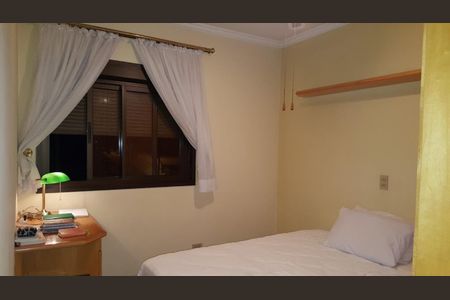 Apartamento à venda com 123m², 4 quartos e 2 vagasQUARTO