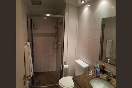 Apartamento à venda com 123m², 4 quartos e 2 vagasBANHEIRO