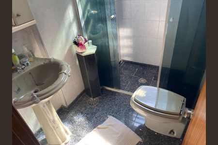 Apartamento à venda com 164m², 3 quartos e 1 vaga Apartamento à venda com 164m², 3 quartos e 1 vagaBANHEIRO