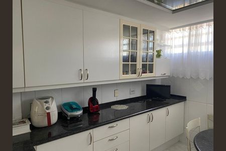 Apartamento à venda com 164m², 3 quartos e 1 vaga Apartamento à venda com 164m², 3 quartos e 1 vagaCOZINHA