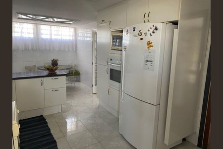 Apartamento à venda com 164m², 3 quartos e 1 vaga Apartamento à venda com 164m², 3 quartos e 1 vagaCOZINHA