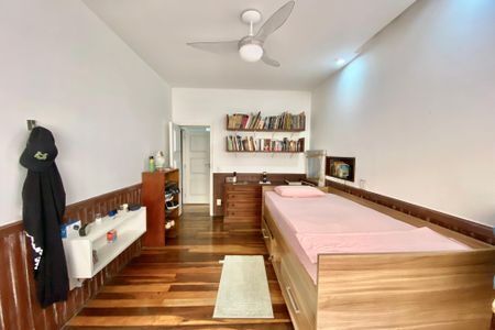 Apartamento à venda com 230m², 4 quartos e 2 vagasQuarto 1