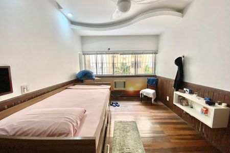 Apartamento à venda com 230m², 4 quartos e 2 vagasQuarto 1