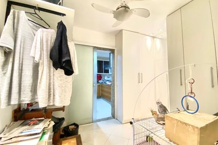 Apartamento à venda com 230m², 4 quartos e 2 vagasQuarto de Serviço