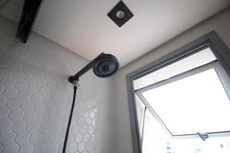 Apartamento à venda com 78m², 2 quartos e 2 vagasBanheiro da Suíte