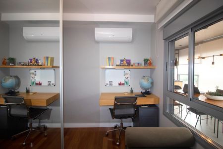 Apartamento à venda com 78m², 2 quartos e 2 vagasQuarto