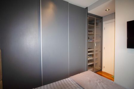 Apartamento à venda com 78m², 2 quartos e 2 vagasSuíte