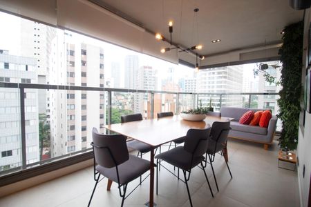 Apartamento à venda com 78m², 2 quartos e 2 vagasVaranda Gourmet