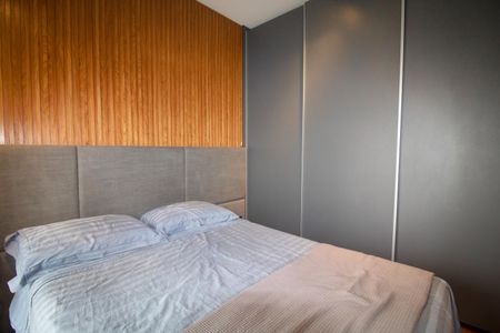 Apartamento à venda com 78m², 2 quartos e 2 vagasSuíte
