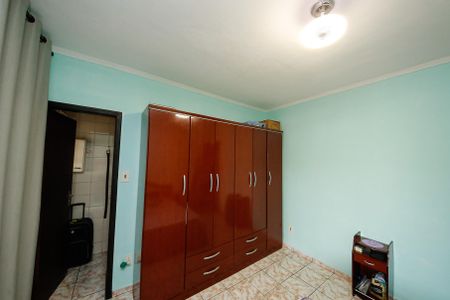 Casa à venda com 200m², 3 quartos e 2 vagasSuíte 2