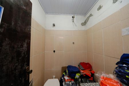 Casa à venda com 200m², 3 quartos e 2 vagasÁrea comum banheiro 