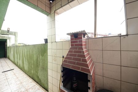 Casa à venda com 200m², 3 quartos e 2 vagasÁrea de Serviço