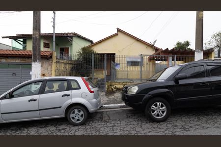 Casa à venda com 90m², 2 quartos e 4 vagasFachada