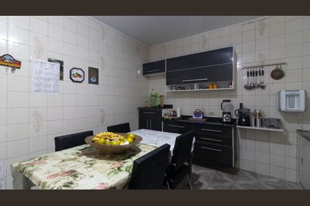 Casa à venda com 90m², 2 quartos e 4 vagasCozinha