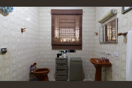 Casa à venda com 90m², 2 quartos e 4 vagasBanheiro