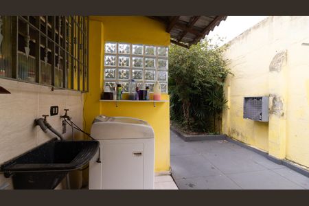 Casa à venda com 90m², 2 quartos e 4 vagasÁrea de Serviço