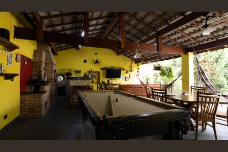 Casa à venda com 90m², 2 quartos e 4 vagasEspaço Gourmet