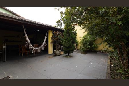 Casa à venda com 90m², 2 quartos e 4 vagasQuintal