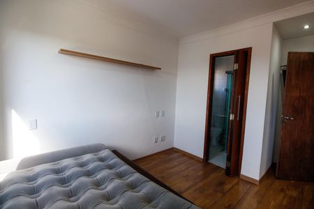 Apartamento à venda com 110m², 2 quartos e 2 vagasSuíte