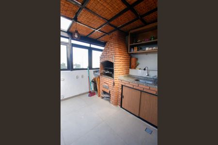 Apartamento à venda com 110m², 2 quartos e 2 vagasChurrasqueira