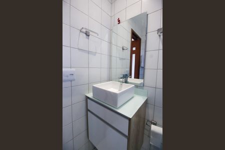 Apartamento à venda com 110m², 2 quartos e 2 vagasBanheiro 1