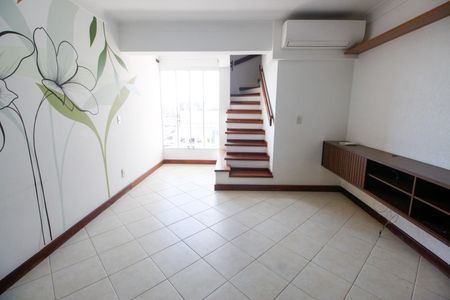 Apartamento à venda com 110m², 2 quartos e 2 vagasSala